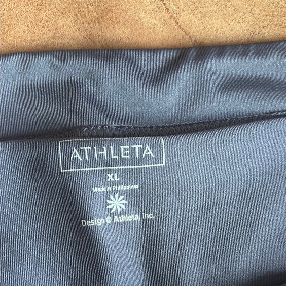 Athleta Charcoal Skort with Pockets - Picture 3 of 4